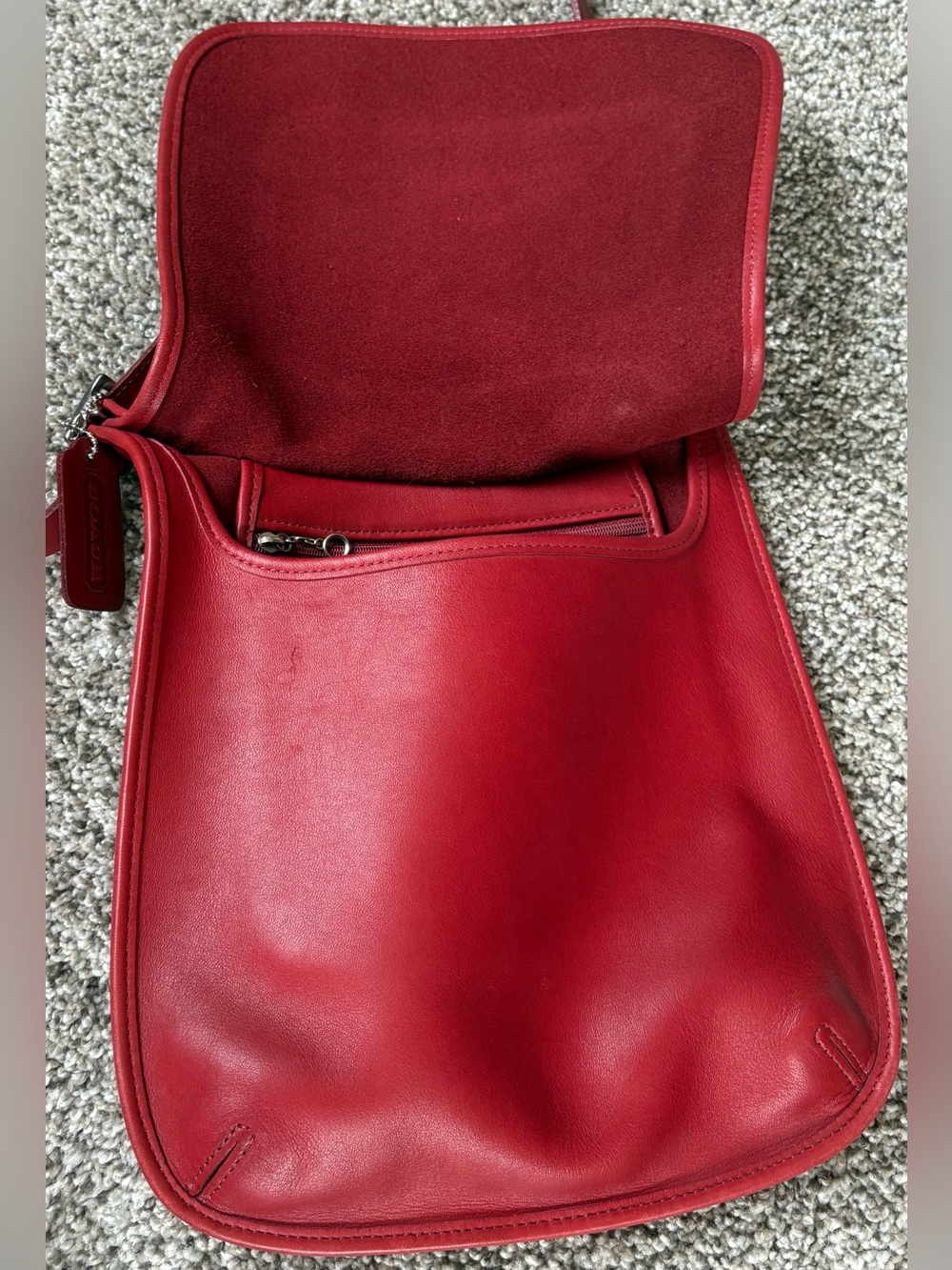 Vintage Coach Red Leather Flap Bag 9135 - Picture 5 of 7